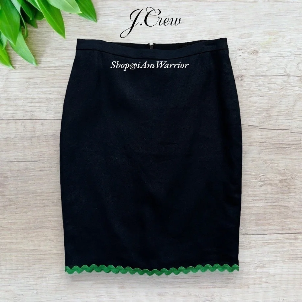 J.Crew NWT navy pencil skirt with Kelly green scallop trim *shop@iamwarrior